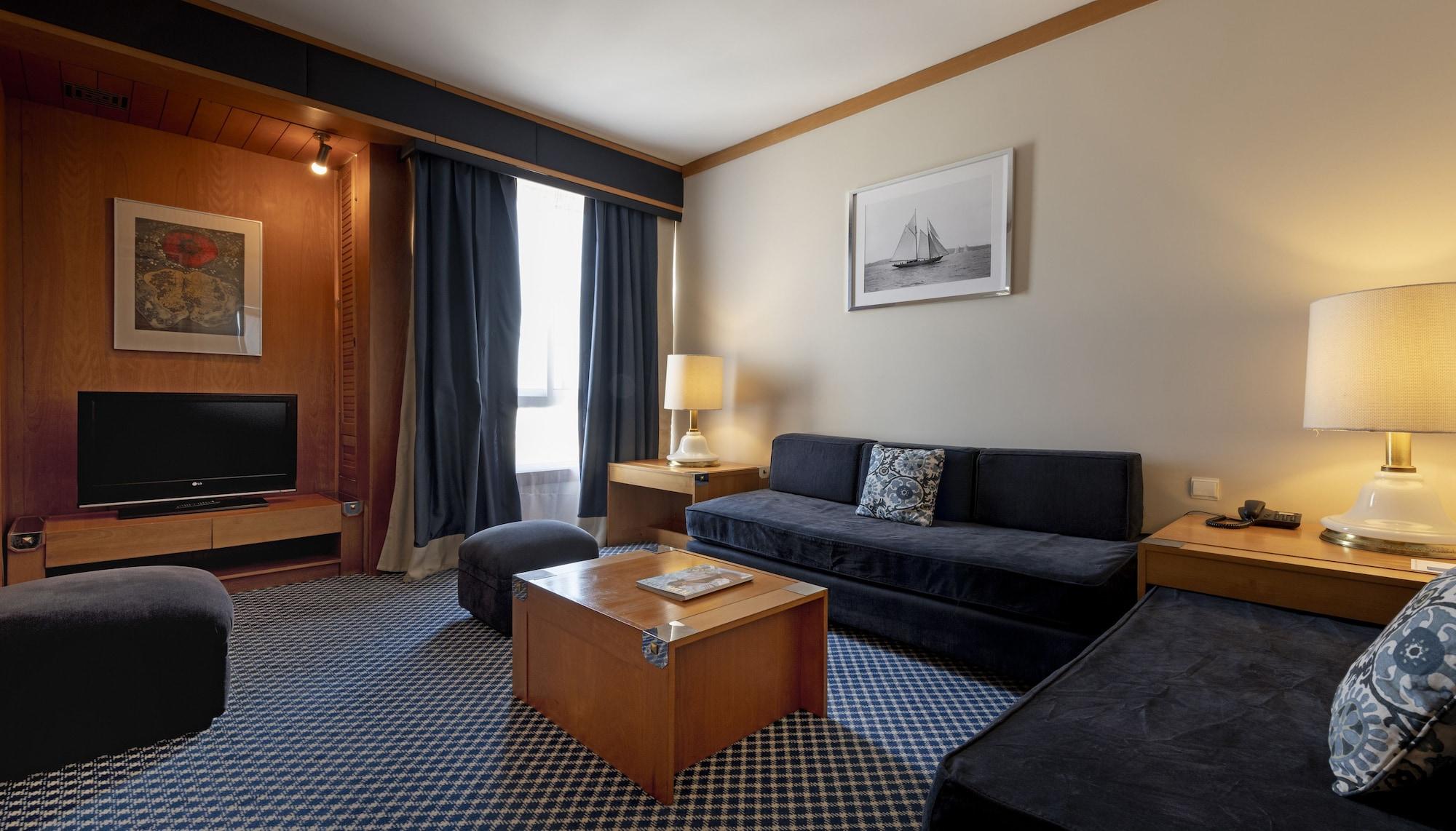 Algarve Casino Hotel Портиман Екстериор снимка A suite at the hotel