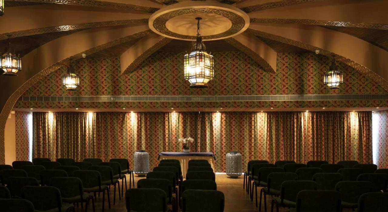Algarve Casino Hotel Портиман Екстериор снимка The interior of the synagogue