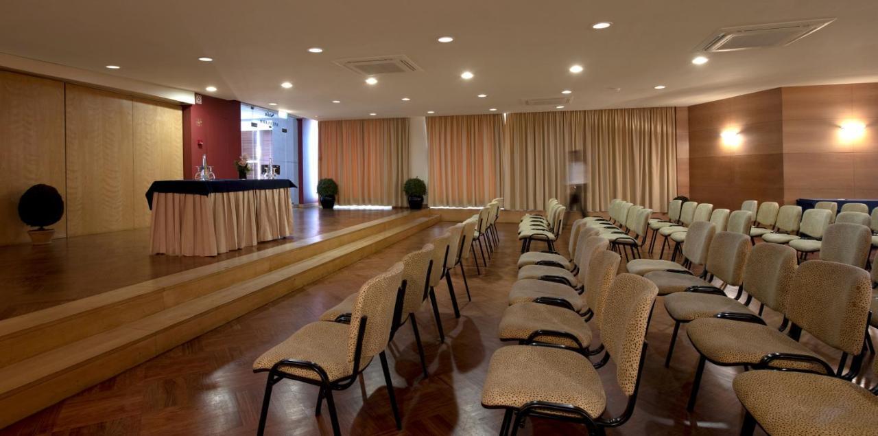 Algarve Casino Hotel Портиман Екстериор снимка The conference room