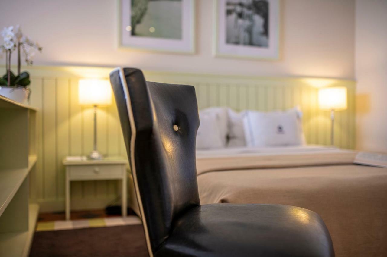 Algarve Casino Hotel Портиман Екстериор снимка A bedroom at the hotel